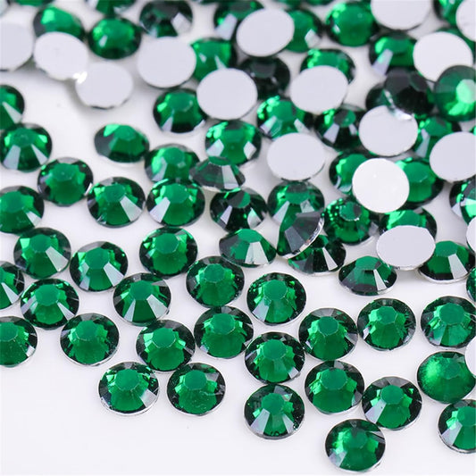 3000 Pieces SS6 2mm Flatback Rhinestones Clear Glass Round Gems Crystals for Nail Art DIY Crafts Clothes Shoes Bags （Dark Green）